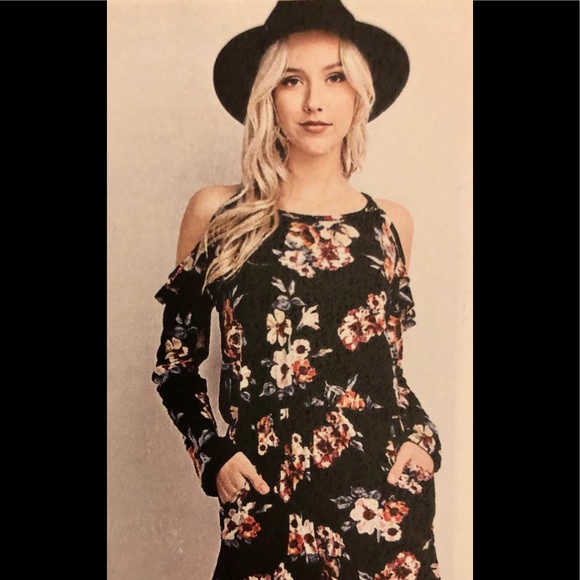 mittoshop Dresses & Skirts - Floral Cold Shoulder Romper